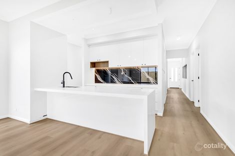 Property photo of 19 Gambusia Road Werribee VIC 3030