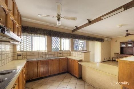 Property photo of 2 Strathearn Road Forrestfield WA 6058