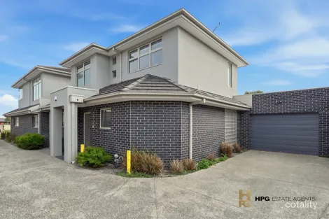 2/30 Waratah Ave, Tullamarine, VIC 3043