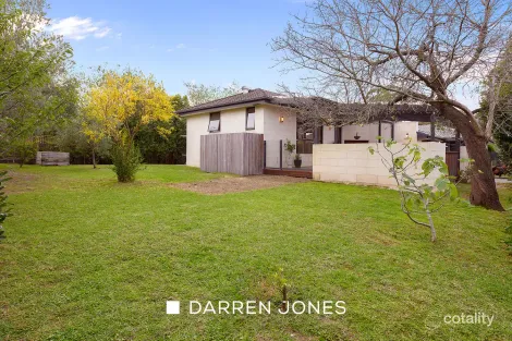 Property photo of 10 Paulette Close St Helena VIC 3088