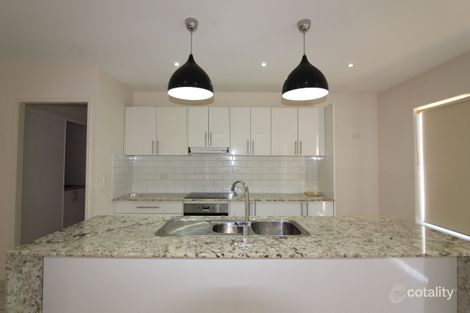 1/1a King St, The Gap, QLD 4825