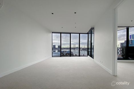 Property photo of 1011/677 La Trobe Street Docklands VIC 3008