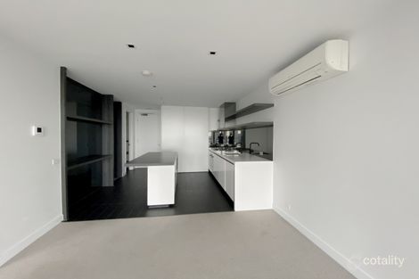 Property photo of 1011/677 La Trobe Street Docklands VIC 3008
