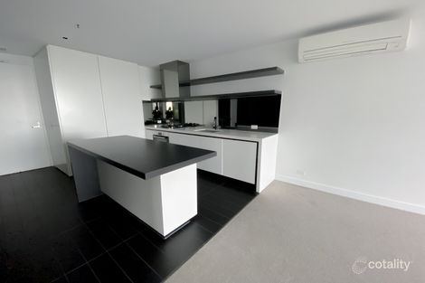 Property photo of 1011/677 La Trobe Street Docklands VIC 3008