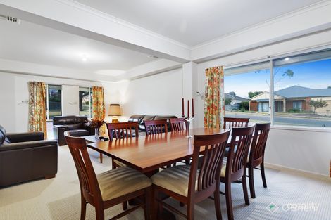 28 King Orchid Dr, Langwarrin, VIC 3910