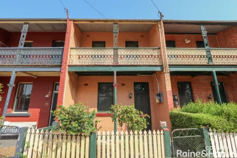 Property photo of 33 Havannah Street Bathurst NSW 2795