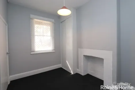 Property photo of 33 Havannah Street Bathurst NSW 2795