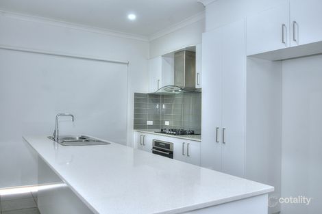 Property photo of 2/28 Eulinga Road Clarinda VIC 3169