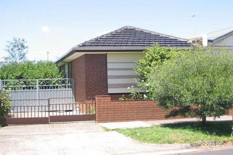 3 Gladstone St, Coburg, VIC 3058