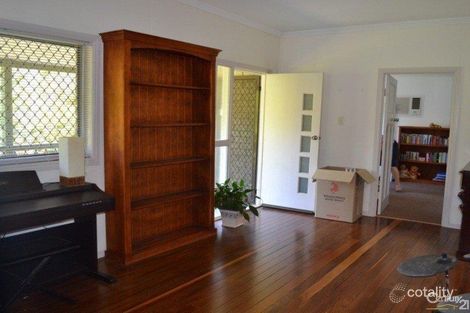 Property photo of 19 Gooburrum Road Gooburrum QLD 4670