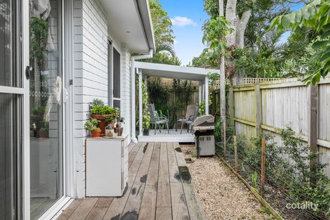 Property photo of 2/16 Armstrong Street Suffolk Park NSW 2481