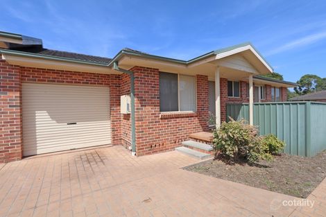 Property photo of 2/27 Warner Avenue Wyong NSW 2259