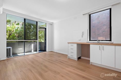 Property photo of 2/130 Alma Road St Kilda East VIC 3183