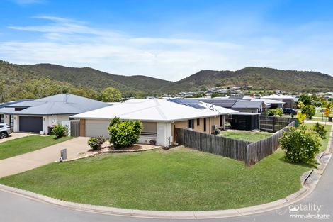 5 Varsity Cres, Norman Gardens, QLD 4701