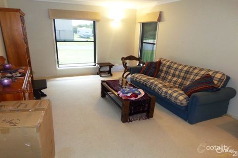 Property photo of 30 Kanimbla Avenue Cooloola Cove QLD 4580