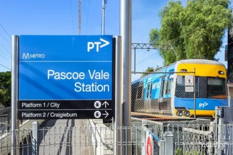 Property photo of 391 Gaffney Street Pascoe Vale VIC 3044