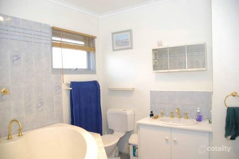 Property photo of 14 Brook Court Hampton Park VIC 3976