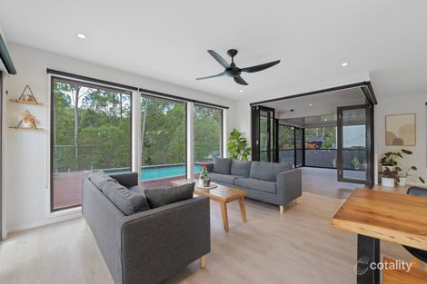Property photo of 8 Albatross Street Upper Kedron QLD 4055