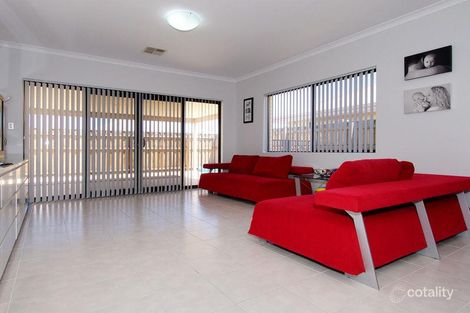 Property photo of 38 Two Rivers Loop Ellenbrook WA 6069