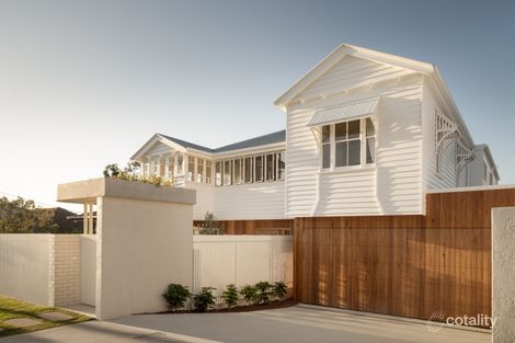 36 DENNIS ST, GRANGE, QLD 4051
