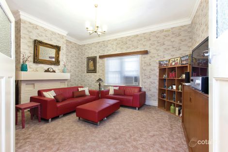 Property photo of 11 St Helens Road Hawthorn East VIC 3123