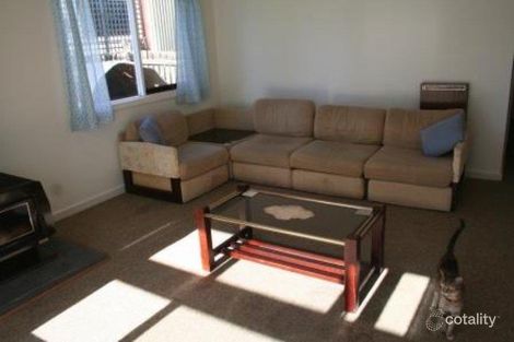 Property photo of 39 Pinnacle Drive Rawson VIC 3825