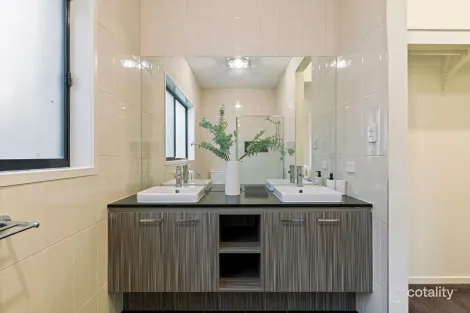 Property photo of 60 Mahogany Circuit Parafield Gardens SA 5107