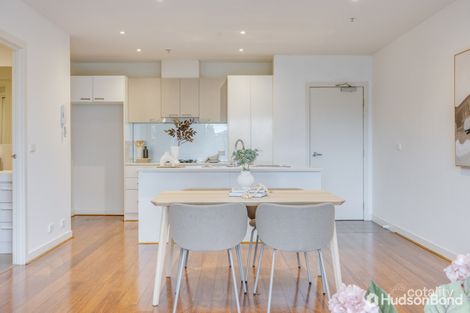 Property photo of 14/881 Doncaster Road Doncaster East VIC 3109
