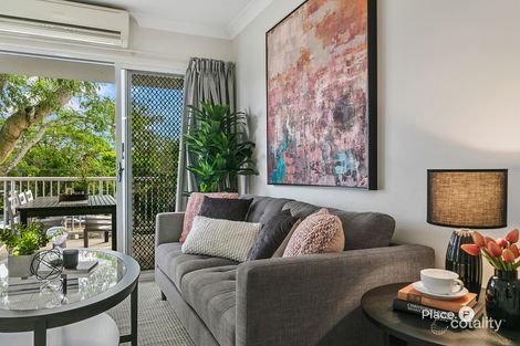 Property photo of 2/12 Lake Street Yeronga QLD 4104