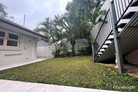 Property photo of 38 Boomerang Road St Lucia QLD 4067