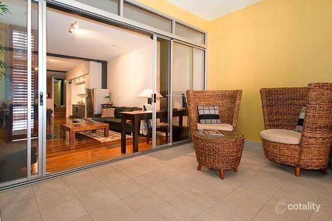 Property photo of 206/64 Macquarie Street Teneriffe QLD 4005
