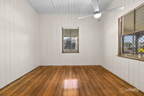 Property photo of 1 Spring Street East Ipswich QLD 4305