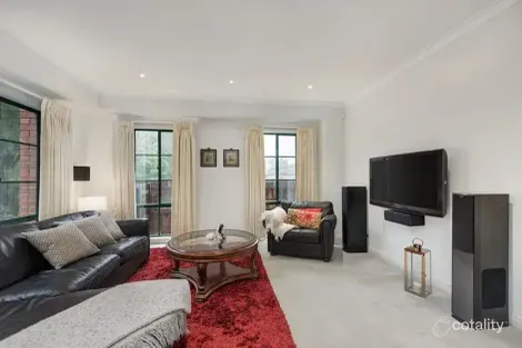 Property photo of 3/624 Waverley Road Glen Waverley VIC 3150