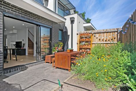 Property photo of 7/6 McComas Street Reservoir VIC 3073