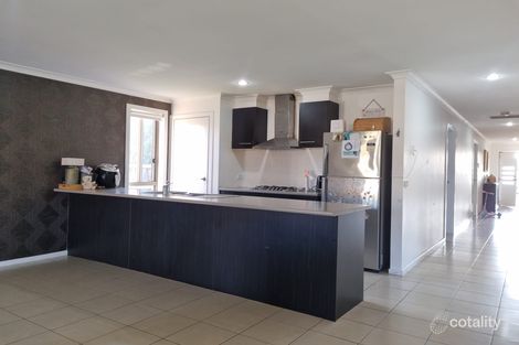 Property photo of 32 Laurence Way Tarneit VIC 3029