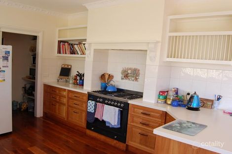 Property photo of 38 Invermay Road Monbulk VIC 3793