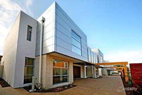 2/4 Beach Rd, Beaumaris, VIC 3193