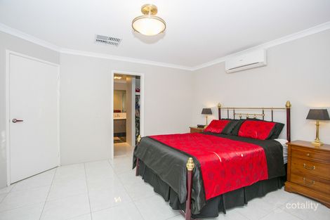 Property photo of 9 Lawrence Way Byford WA 6122