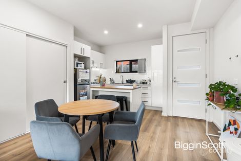 Property photo of 2/10 Whitworth Avenue Springvale VIC 3171
