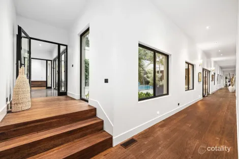 Property photo of 4 Meadowbank Close Lysterfield South VIC 3156