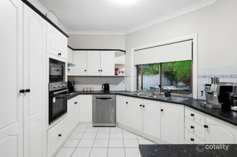 Property photo of 2 Tullamore Court Greenwith SA 5125