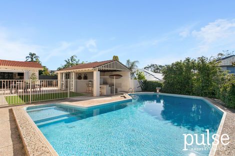 Property photo of 17 Neil Street Rossmoyne WA 6148