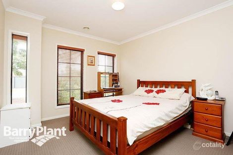 Property photo of 5 Madison Drive Brookfield VIC 3338