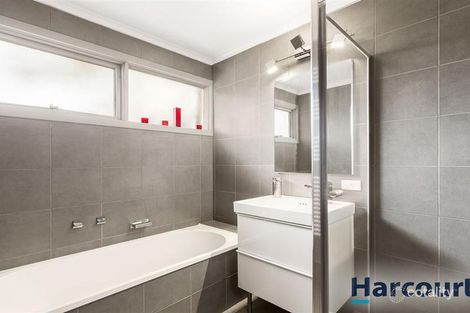 Property photo of 5 Rees Court Mount Waverley VIC 3149