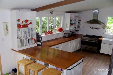 Property photo of 2090 Tamborine Mountain Road Benobble QLD 4275