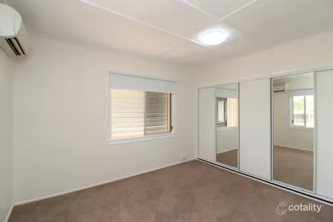 Property photo of 9 Copper Crescent Townview QLD 4825