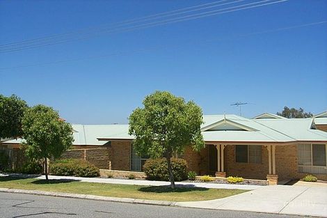 4/24 Raymond St, Yokine, WA 6060