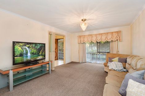 Property photo of 104 Thomas Mitchell Drive Endeavour Hills VIC 3802