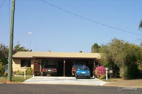 12 Sinclair St, Avenell Heights, QLD 4670