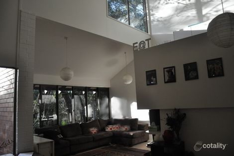 83 Hillsdon Rd, Taringa, QLD 4068